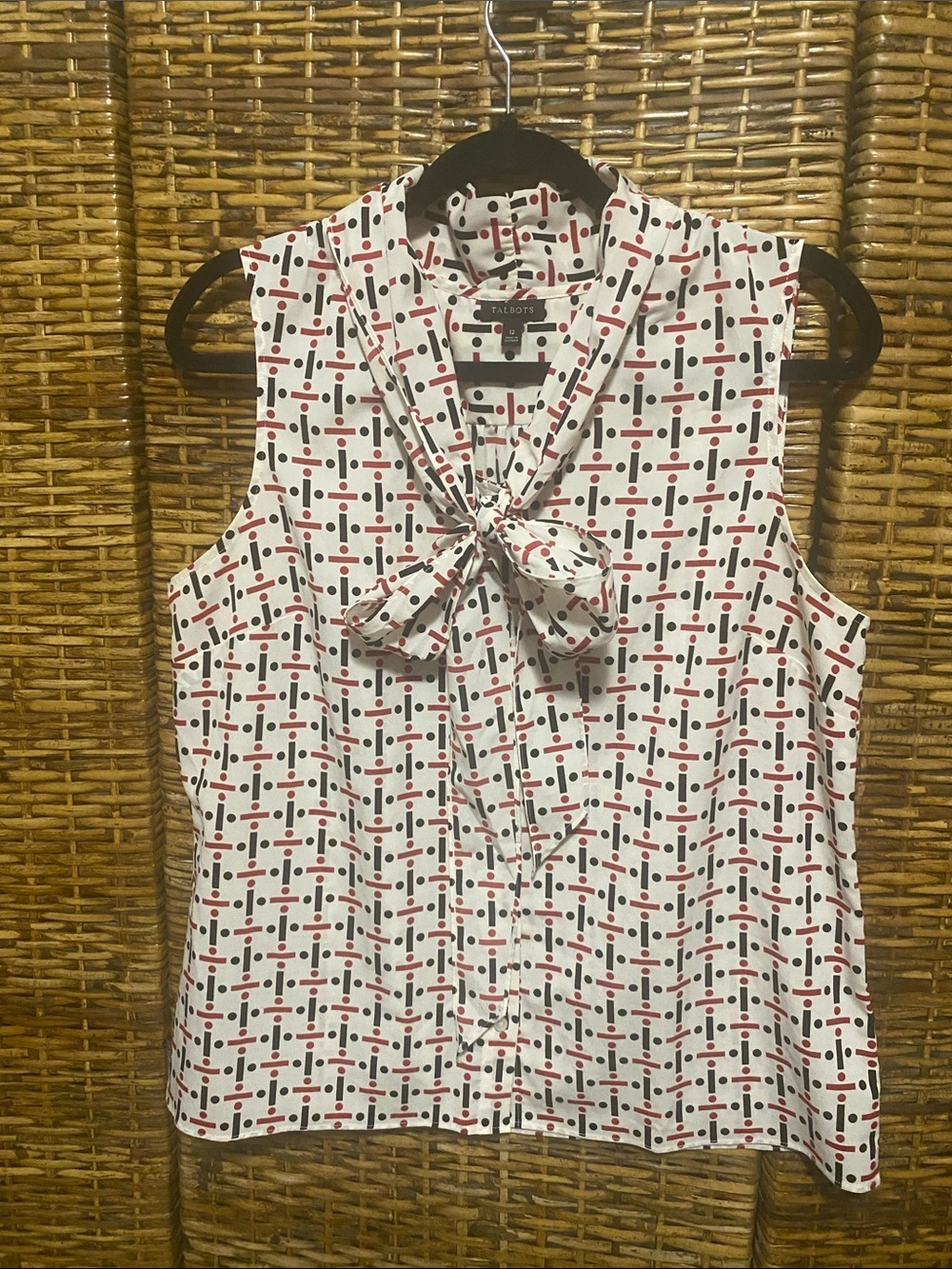 NWOT Talbots Black red cream pattern Sleeveless kitty Bow Top 12